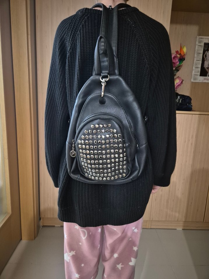 Siyah Deri Rock Punk Sırt Çantası - Görsel 3