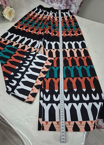 Renkli Desenli Kadın Bol Kesim Kumaş Pantolon - Görsel 4