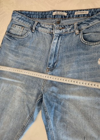 Düğmeli Mavi Loose Fit Midi Kadın Kot Pantolon - Görsel 3