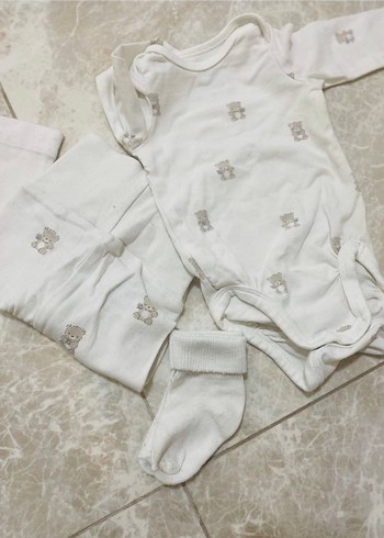 Toplam 15 parça 0-1M H&M takımlar - Görsel 6