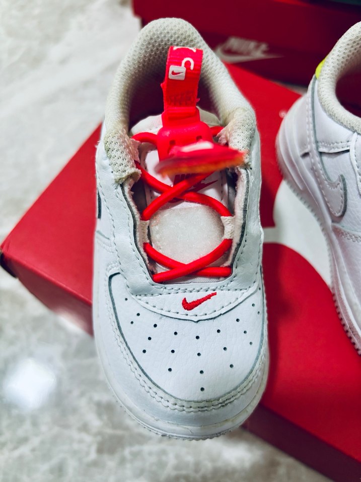 Nike marka akıllı bağcıklı sıfır ayarında - Görsel 3