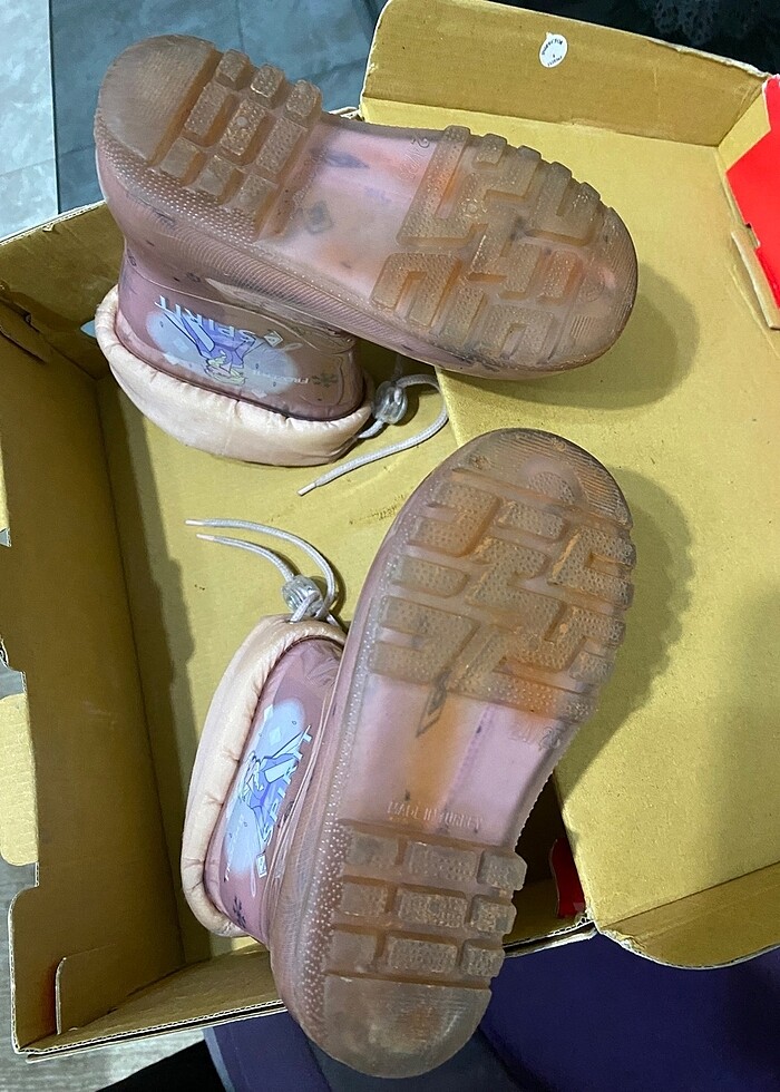 Frozen elsa 24-25 numara yağmur botu. - Görsel 3