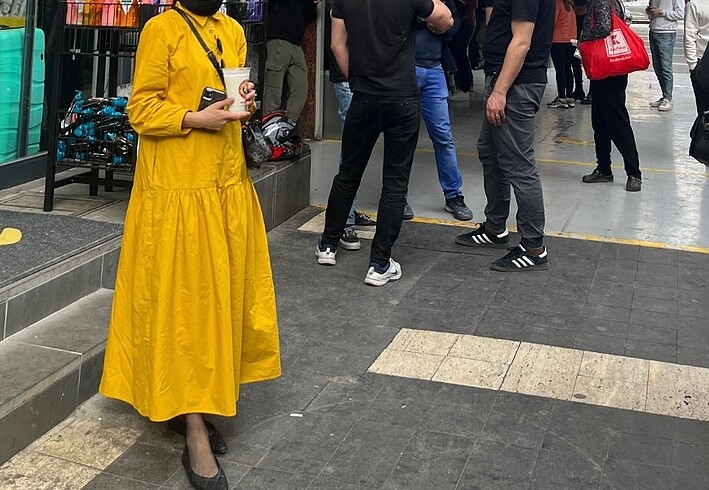 36 Beden sarı Renk Zara elbise