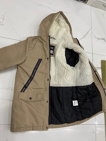 LC WAİKİKİ  erkek çocuk kaban - Görsel 11