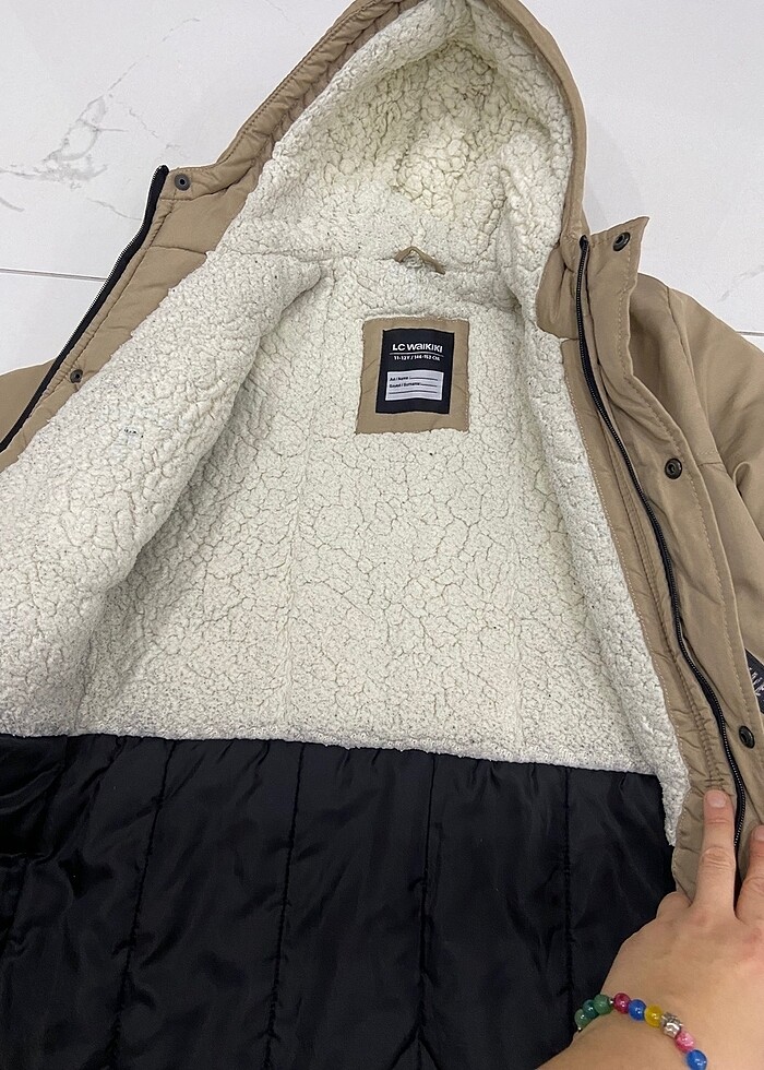 LC WAİKİKİ  erkek çocuk kaban - Görsel 4