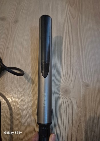 Gri Saç Düzleştirici - Görsel 3