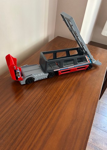 Gri Oyuncak Araba Taşıyıcı - Görsel 2