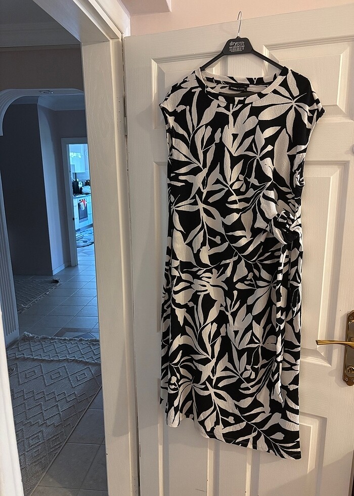 Lcw hiç giyilmemiş elbise - Görsel 4