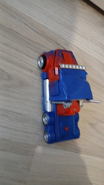 Transformens bemble be arkadaşı - Görsel 3