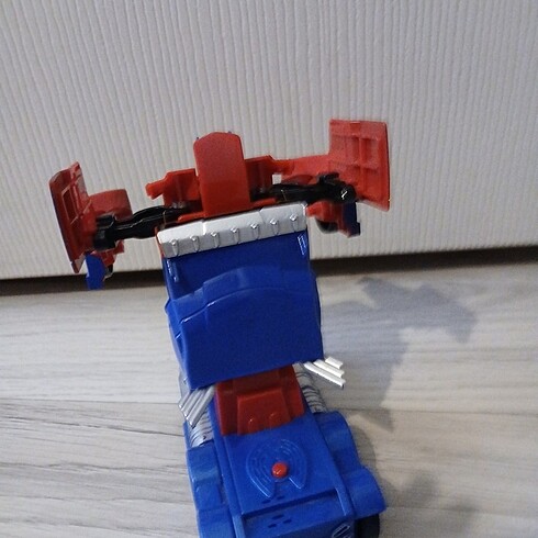 Transformens bemble be arkadaşı - Görsel 6