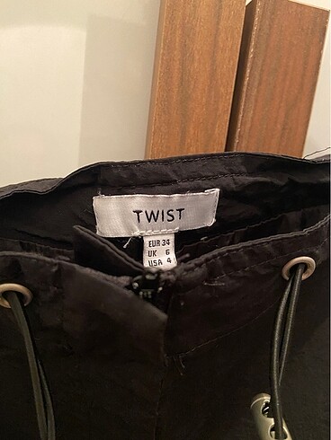 Twist Twist teknik kumaş etek
