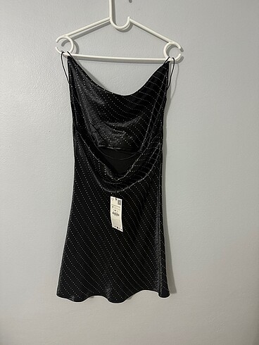 Zara Taşlı Sırt Dekolteli Mini Elbise - Görsel 5