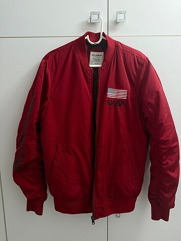 Pull and bear mont