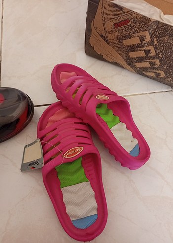 Kız Çocuk Pembe Kamuflaj Desenli Lastik Bot Ve Eva Terlik - Görsel 7