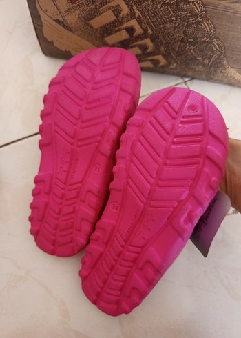 Kız Çocuk Pembe Kamuflaj Desenli Lastik Bot Ve Eva Terlik - Görsel 6