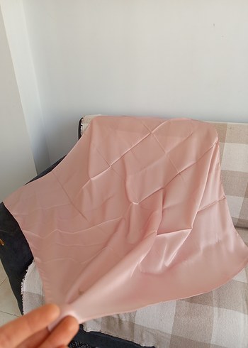 Bej Parlak İpek Kadın Eşarp - Görsel 5