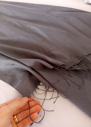 Kadın Gri Yumuşak Şal - Görsel 2