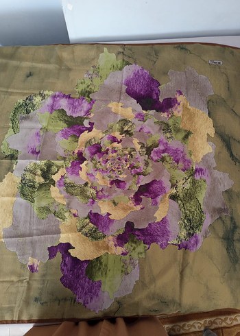 Kadın Çok Renkli İpek Görünümlü Şal - Görsel 3