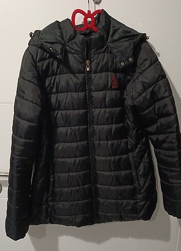 Polo mont