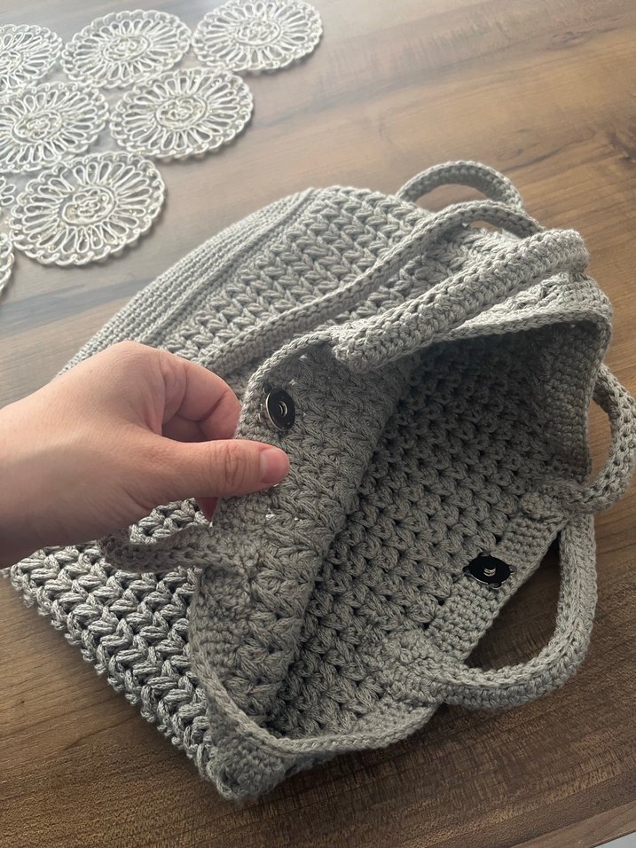 Gri Örgü Kadın Çanta Püsküllü - Görsel 4