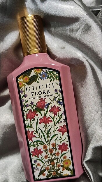 Gucci flora