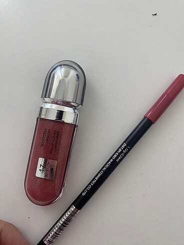 Kiko 01 ve 17 gloss