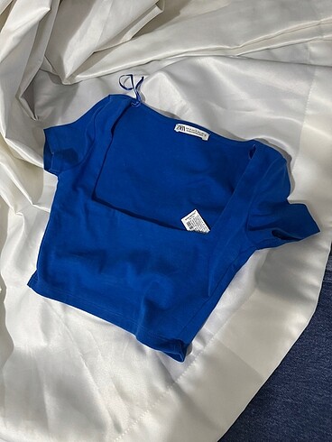 zara kare yaka mavi crop