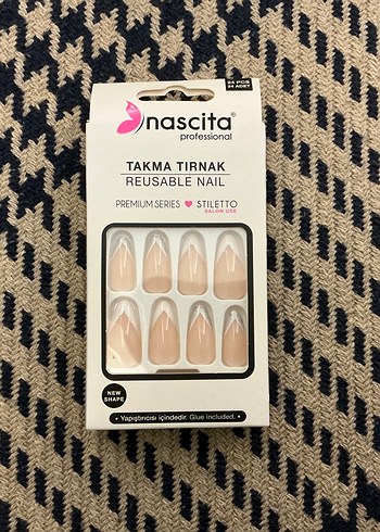 Nascita Premium Serisi Stiletto Takma Tırnak