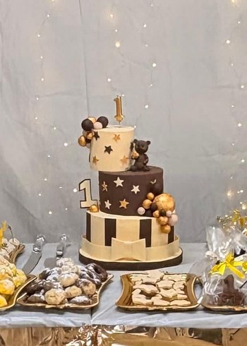Ayıcıklı Altın renkli 3 katlı doğum günü pastası - Görsel 2