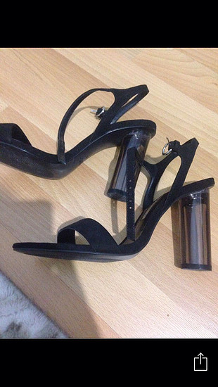 Zara sandalet