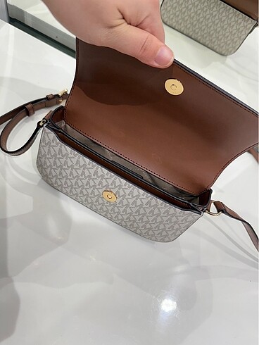  Beden kahverengi Renk Orjinaş Michael Kors Jet set Çanta