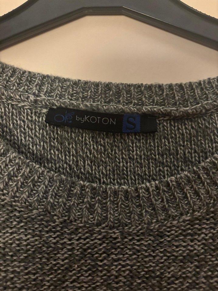 Gri Örgü Kadın Kazak, Yuvarlak Yaka, Rahat Kesim - Görsel 4