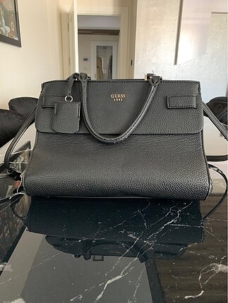 Guess siyah çanta
