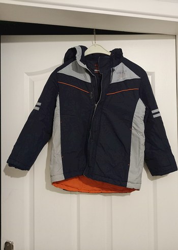 Erkek Çocuk Gri Kapüşonlu Mont - Görsel 2