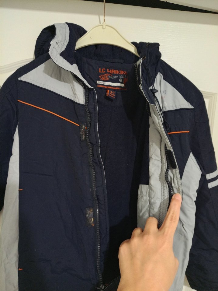 Erkek Çocuk Gri Kapüşonlu Mont - Görsel 3