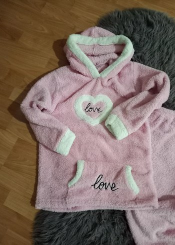 Nakışlı Pembe Kız Çocuk Bornoz ve Havlu Takımı - Görsel 3