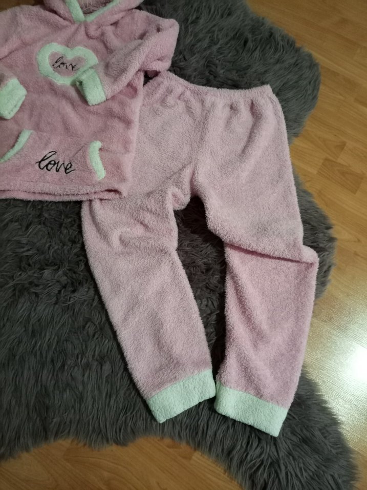 Nakışlı Pembe Kız Çocuk Bornoz ve Havlu Takımı - Görsel 4