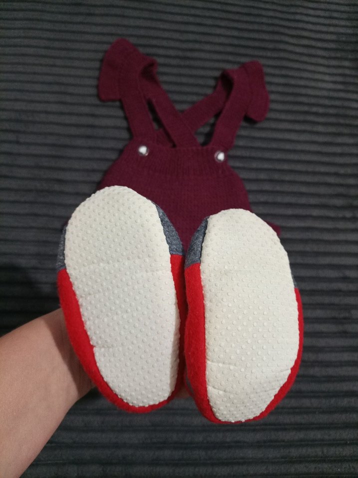 Kırmızı Örgü Bebek Kız Tulumu ve Ayakkabısı - Görsel 2