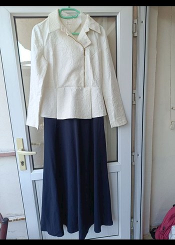 Beyaz lacivert bayan tesettür elbise - Görsel 2