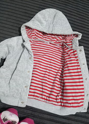 Gri Kapüşonlu Uzun Kollu Bebek Kız Takımı - Görsel 2