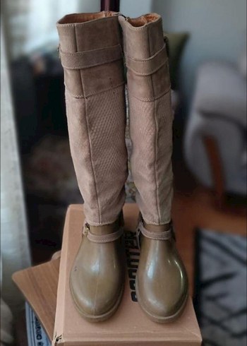 Bej Süet Kemer Detaylı Kadın Dizüstü çizme - Görsel 4