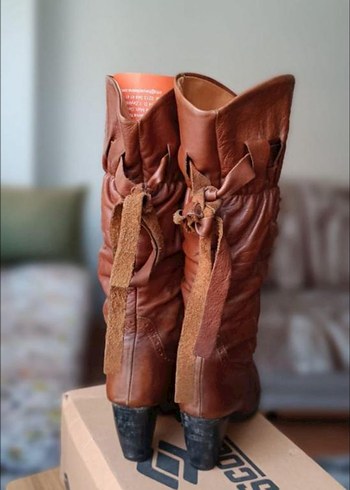 Bohem Tarzı Tokalı Kadın Deri Dizüstü Çizme - Görsel 4