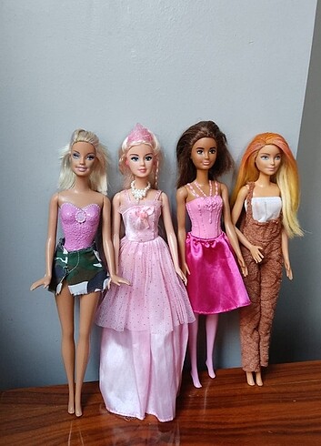 Barbie bebekler hepsi