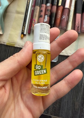 Kutulu Pastel Tonlarda Makyaj Seti ve Aksesuarlar - Görsel 5