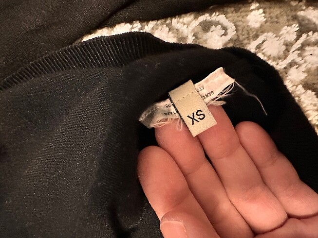 xs Beden siyah Renk Guess orj sweat