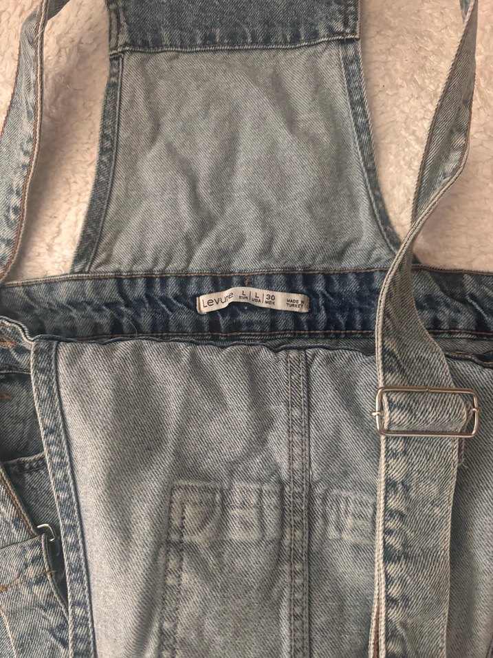 Kadın Mavi Denim Askılı Şort Tulum - Görsel 2
