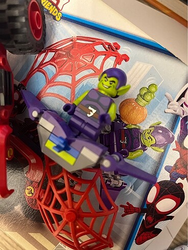 Diğer spidey and his amazing friends lego seti