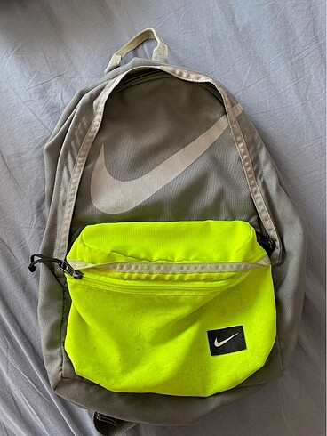 Nike sırt çantası