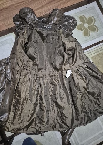 Kahverengi Midi Kadın Trençkot, Düğmeli ve Gevşek Kesim - Görsel 3