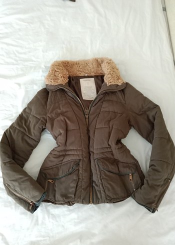 Kürk Detaylı Kapüşonlu Haki  Kadın Mont - Görsel 3